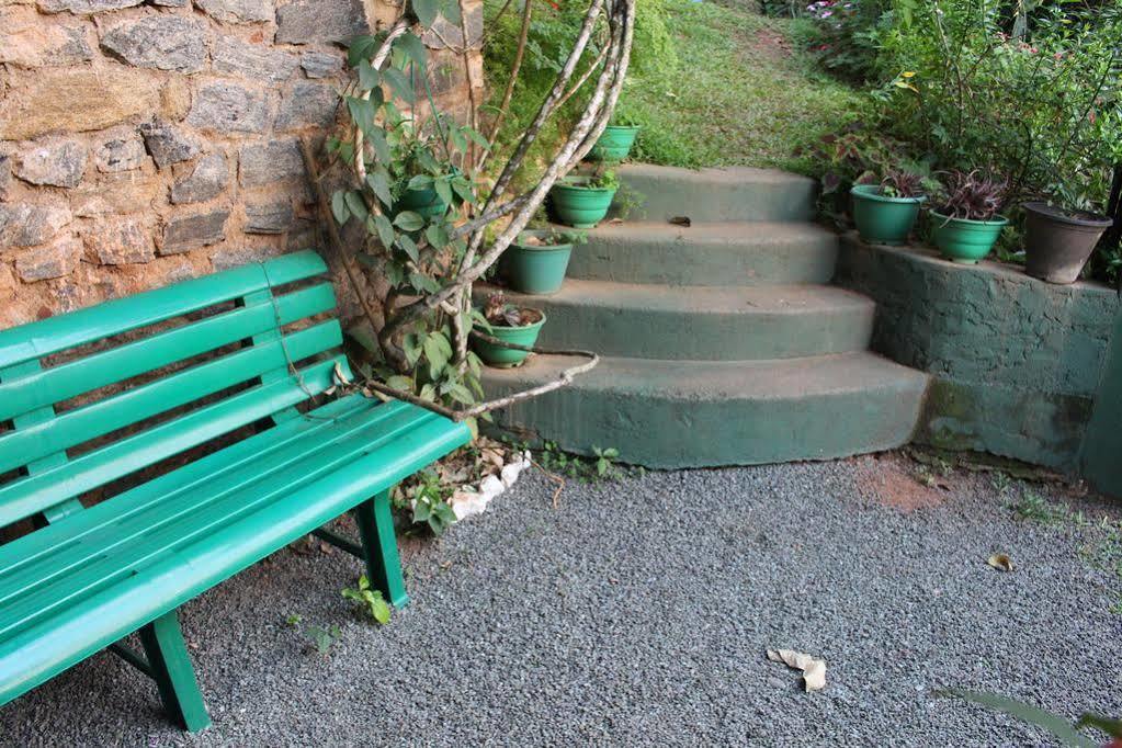 Alex Home Stay Kandy Ngoại thất bức ảnh