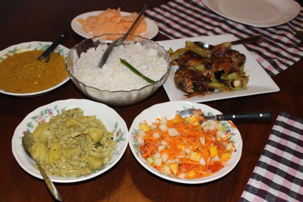 Alex Home Stay Kandy Ngoại thất bức ảnh